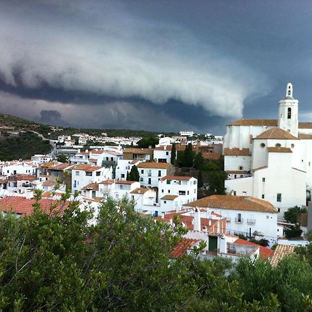 Apartamento Con Vistas Al Mar Cadaques Bagian luar foto